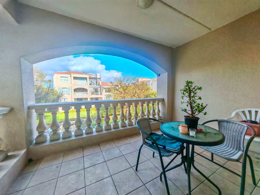 To Let 2 Bedroom Property for Rent in Century City Western Cape